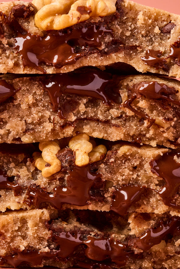 Dark chocolate & nuts